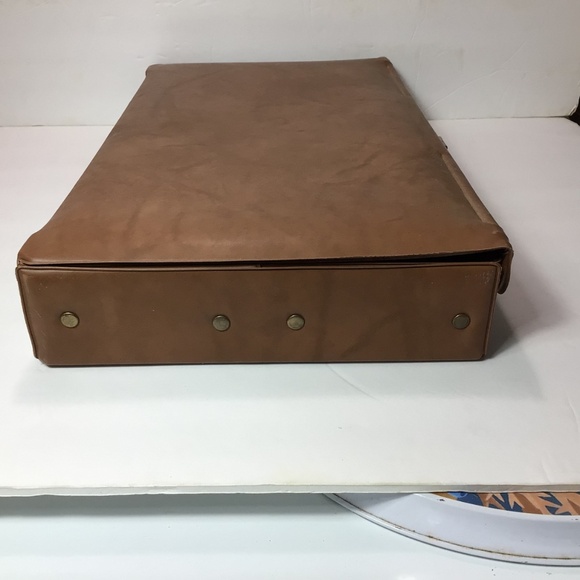 COSTAR DELUX SLIDE/OR ANYTHING ELSE BOX - Picture 5 of 7